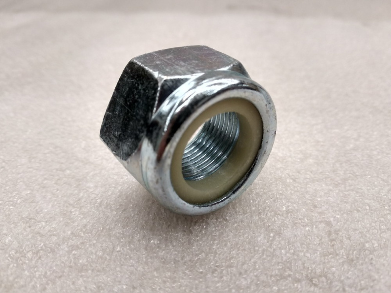 271527 Гайка SELFLOCKING NUT M20X1,5