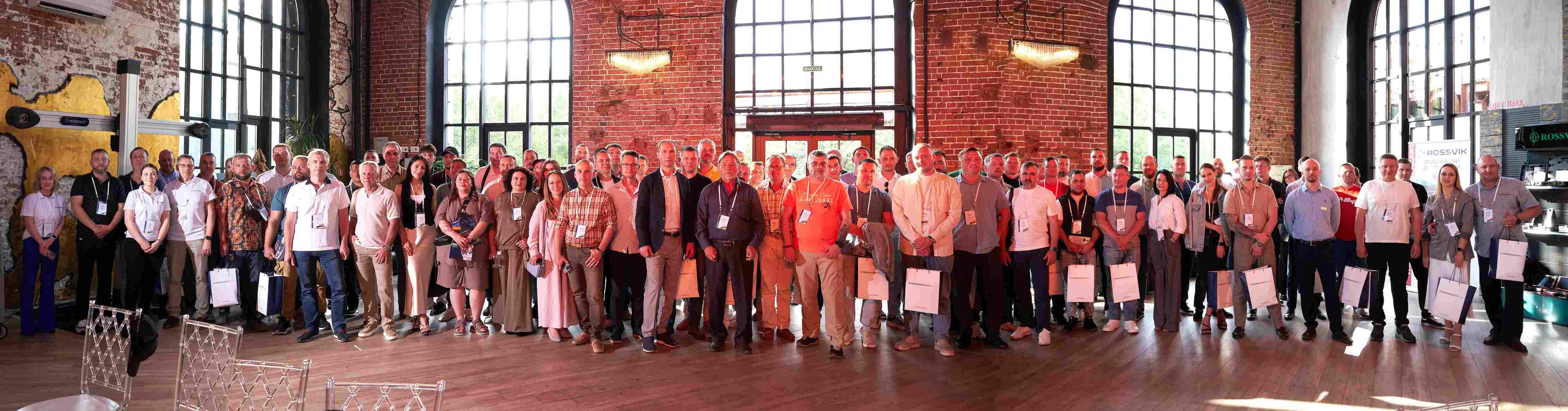 Форум дилеров и дистрибьютеров ROSSVIK 2025, г. Москва