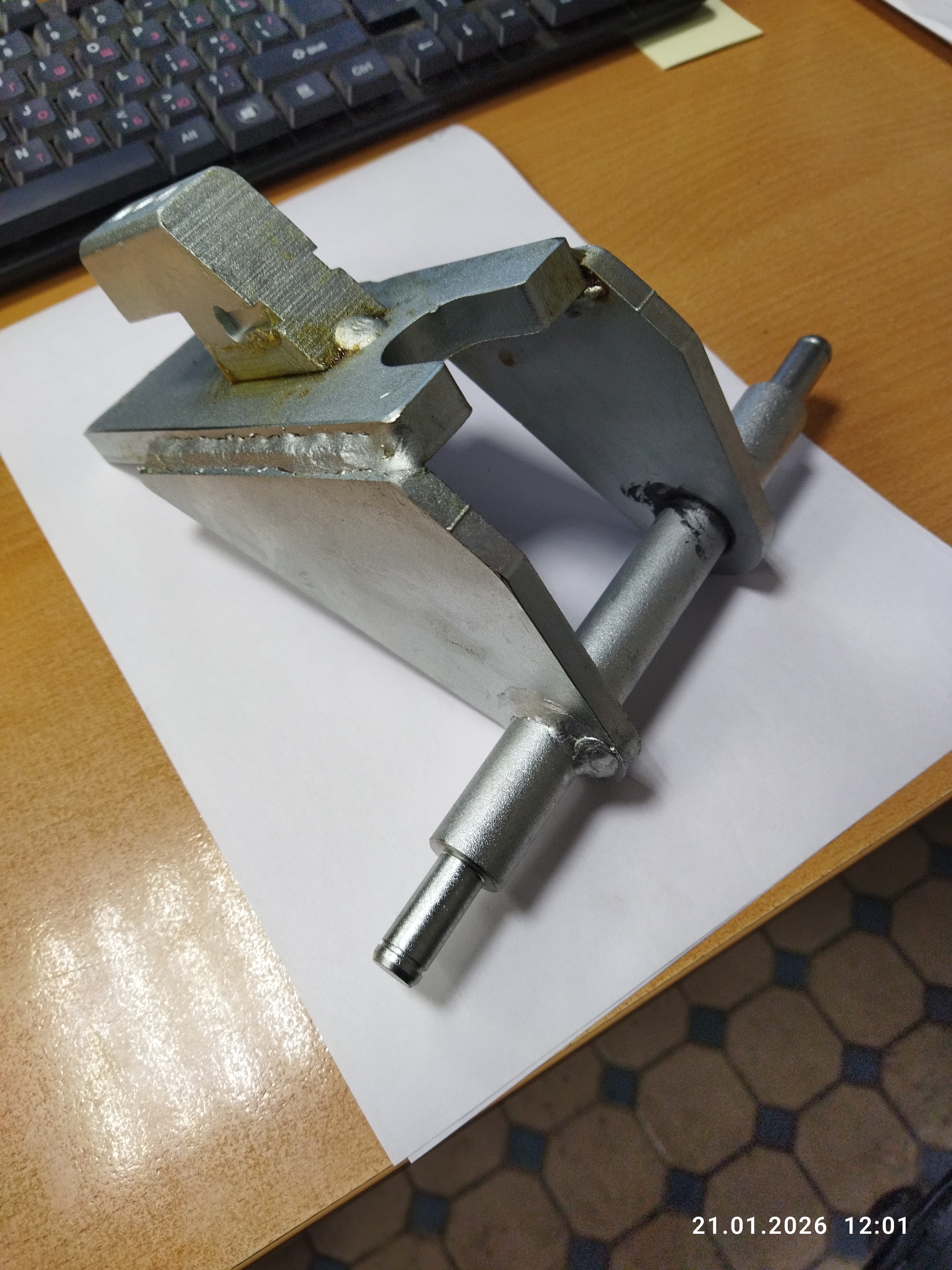 CT-Y-5070000 CYLINDER BRACKET Кронштейн цилиндра зажима V626IT